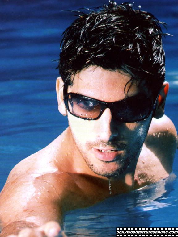Zayed Khan - Picture Actress