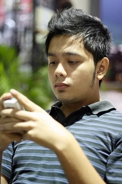 IMAGE: http://i286.photobucket.com/albums/ll104/valkryles/POTN/IMG_7095.jpg