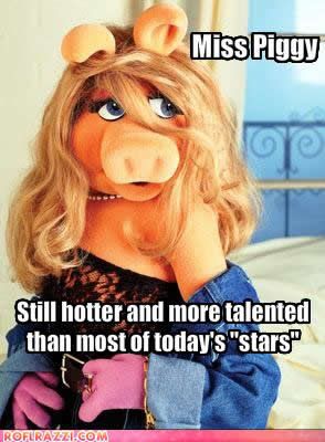 celebrity-pictures-miss-piggy-hotte.jpg