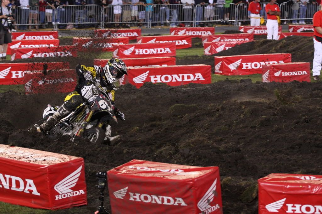 IMAGE: http://i286.photobucket.com/albums/ll109/flyguytki/IMG_5938.jpg