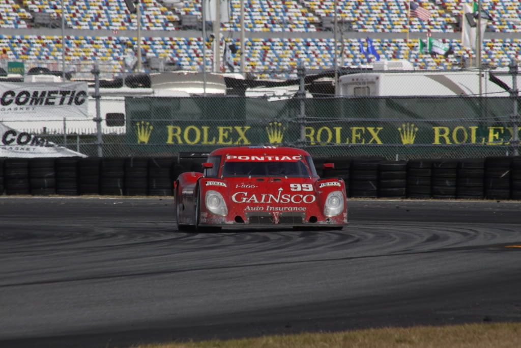 IMAGE: http://i286.photobucket.com/albums/ll109/flyguytki/IMG_7303.jpg