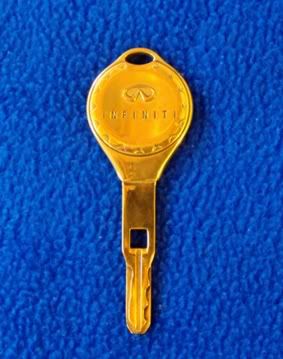 Re-cutting used OEM 1990-1996 Infiniti Q45 (G50) keys - Nissan