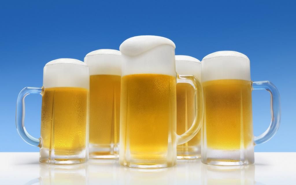 jw001-350a-five-glasses-of-foamy-beer_size_1024x640_zpse9943823.jpg