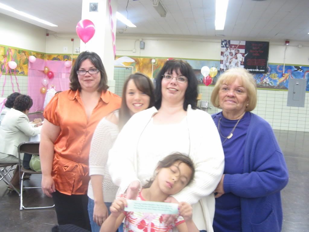 Cookie and Her Girls Pictures, Images and Photos