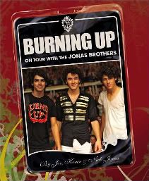 Jonas Brothers Book Pictures, Images and Photos