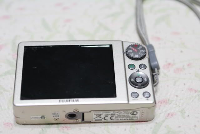 FUJIFILM F60fd 韆萬畫素口袋機