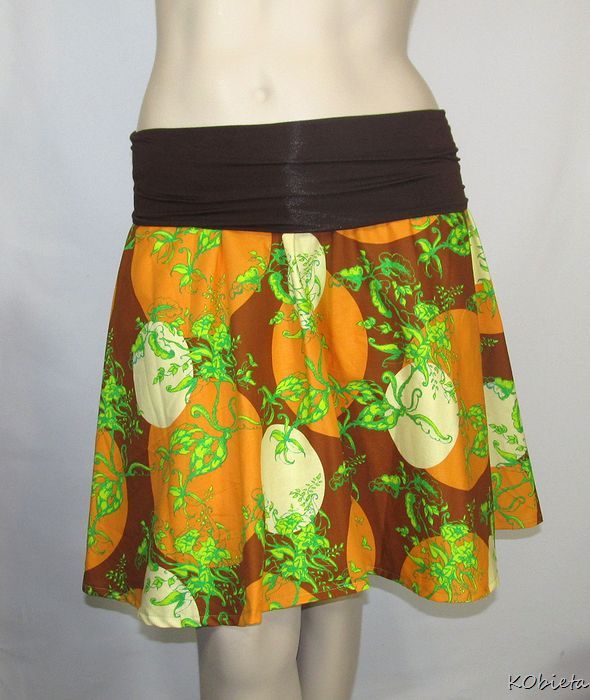  Kobieta Skirt Sale~1/2 Circle Skirt~Gypsy Moon~Size Med/Large-Matching Child Skirt Option(Big Girl 
