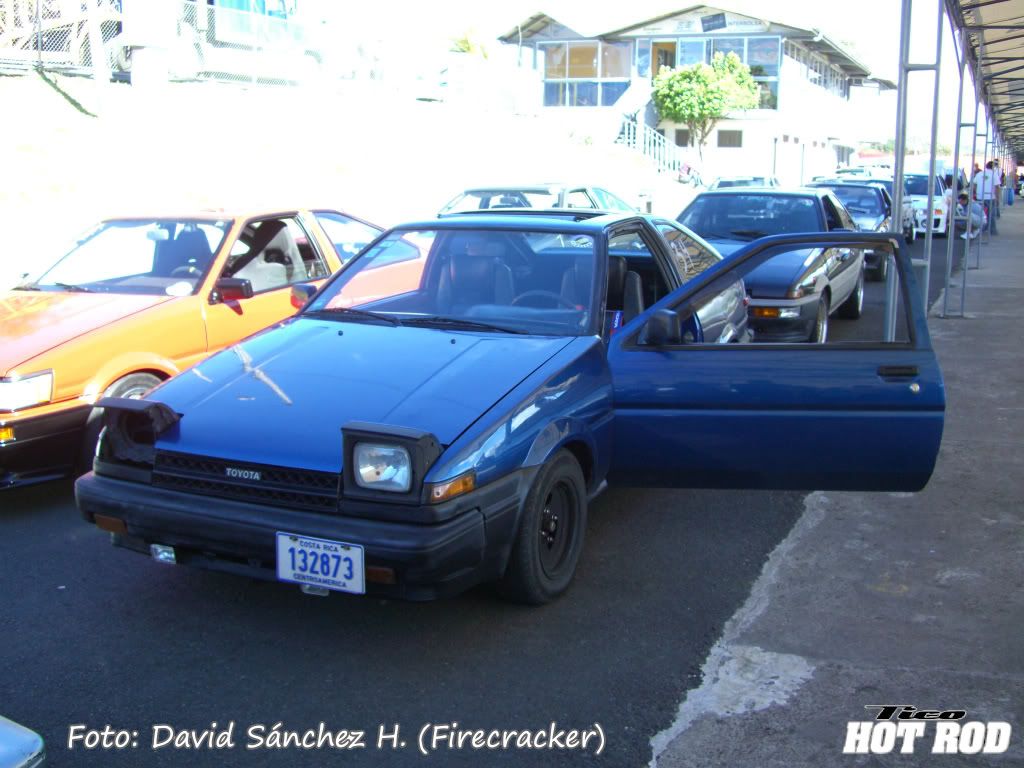 http://i286.photobucket.com/albums/ll90/firecracker44/CIMG2124.jpg