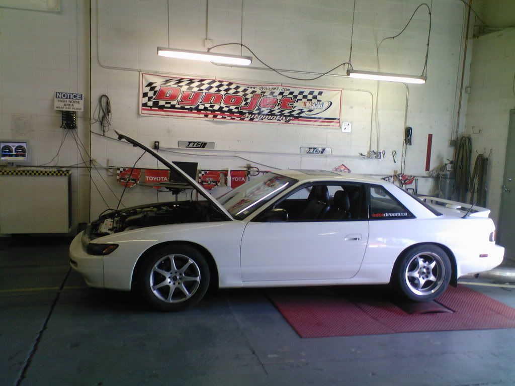 http://i286.photobucket.com/albums/ll94/1992_nissan_s13/Dyno-Side.jpg