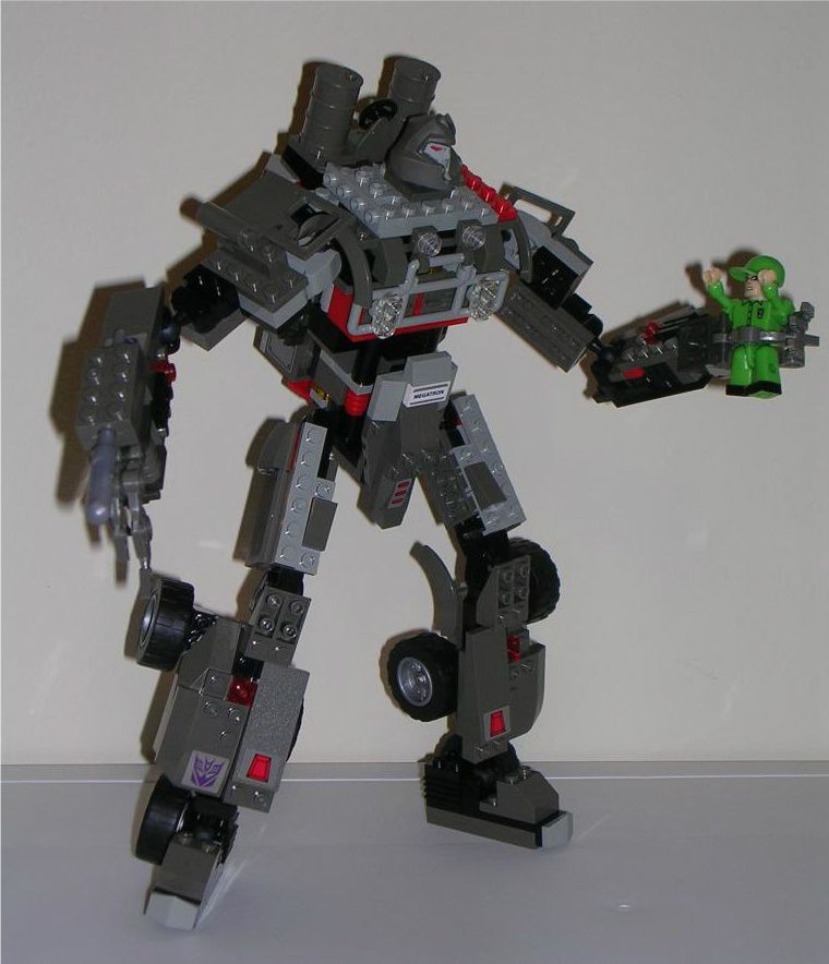 Kre-O Transformers: Megatron by Hasbro, Part 2 | FigureFan Zero