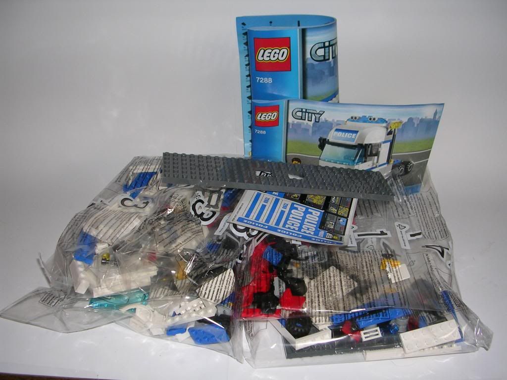 Lego City: Mobile Police Unit (#7288): figurefan — LiveJournal