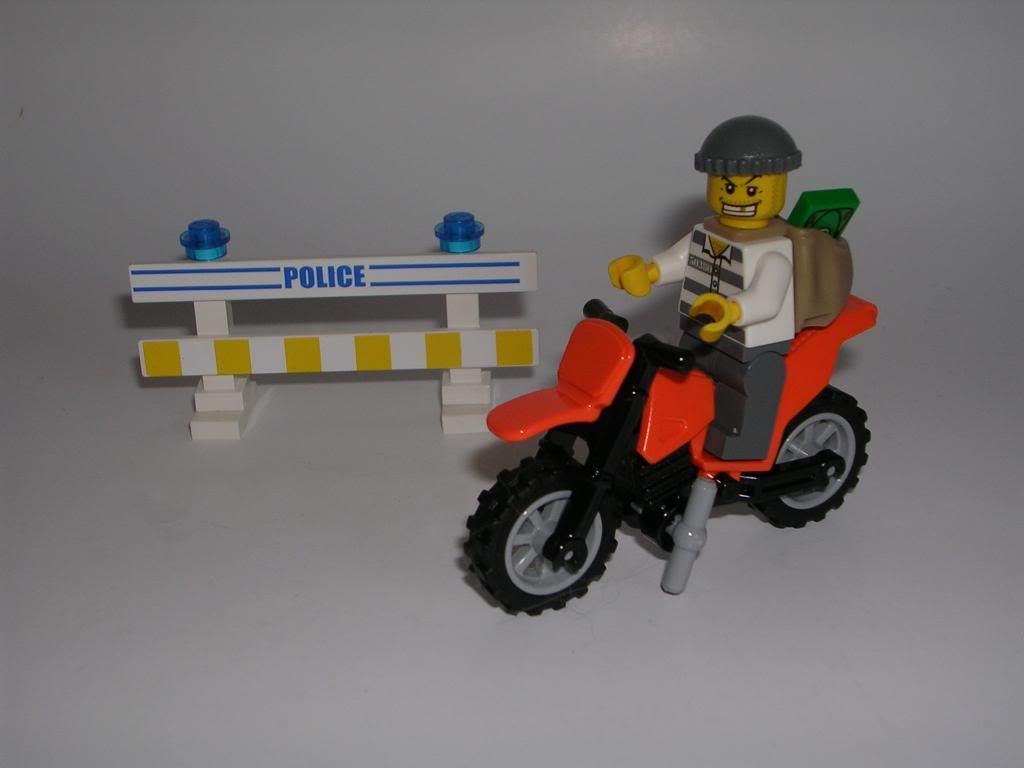 Lego City: Prisoner Transport (#7286): figurefan — LiveJournal