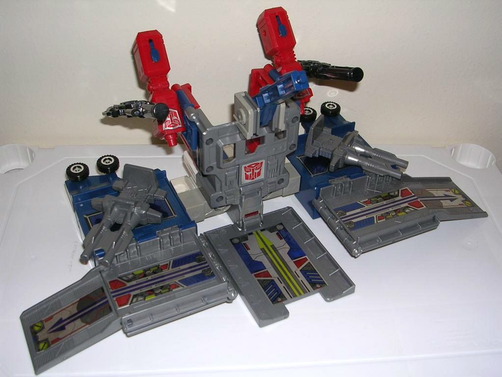 transformers base toy