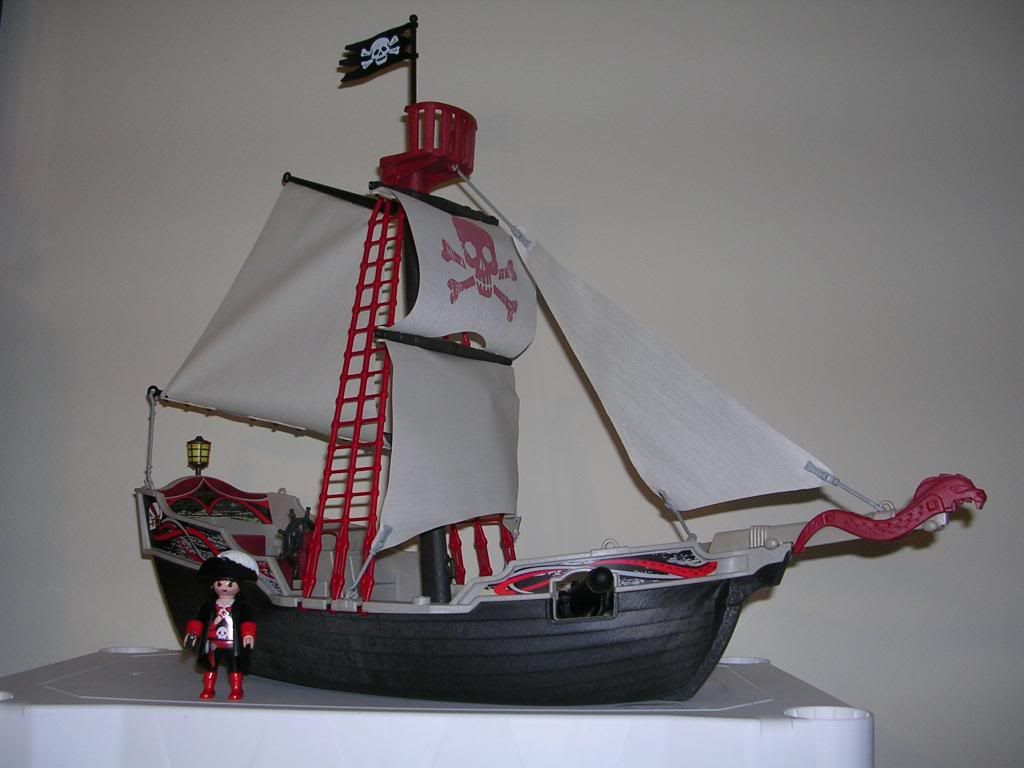 Playmobil: Skull And Bones Pirate Ship (#5950): figurefan — LiveJournal